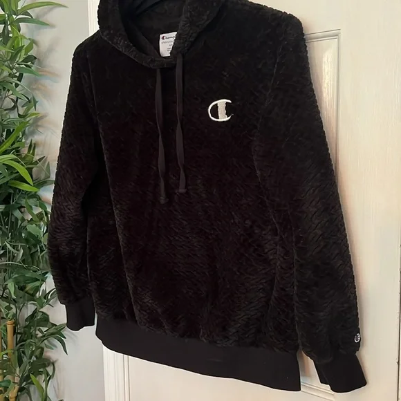 Champion faux fur hoodie S - Picture 2 of 9